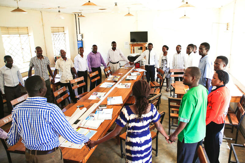 Professionele leergemeenschap in Oeganda (STiR Education)